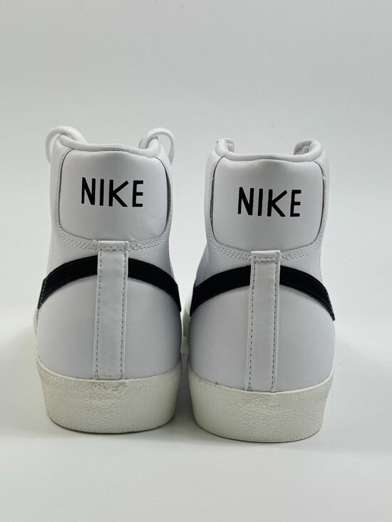 Nike Blazer Mid \'77 Vintage \'White Black\' BQ6806-100 size 13 READ main image 4
